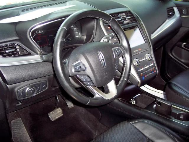Photo of 2017 Black Lincoln MKC