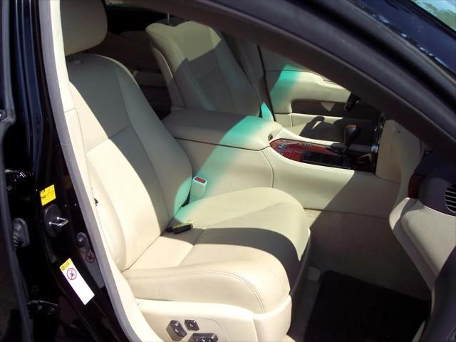 Photo of 2011 Obsidian Lexus LS 460
