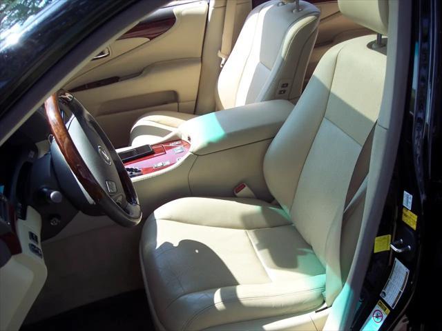 Photo of 2011 Obsidian Lexus LS 460