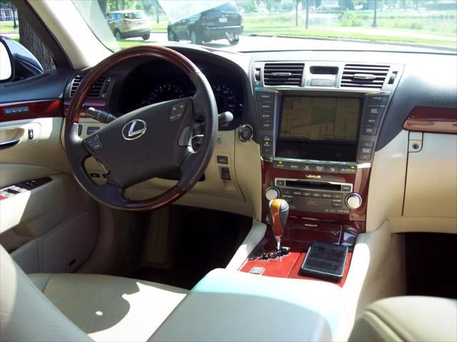 Photo of 2011 Obsidian Lexus LS 460