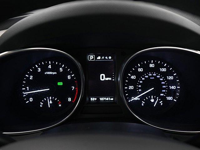 Photo of 2019 Silver Hyundai Santa Fe XL