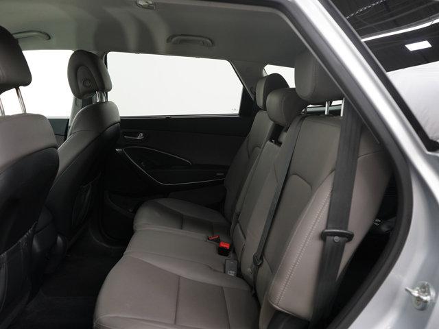 Photo of 2019 Silver Hyundai Santa Fe XL
