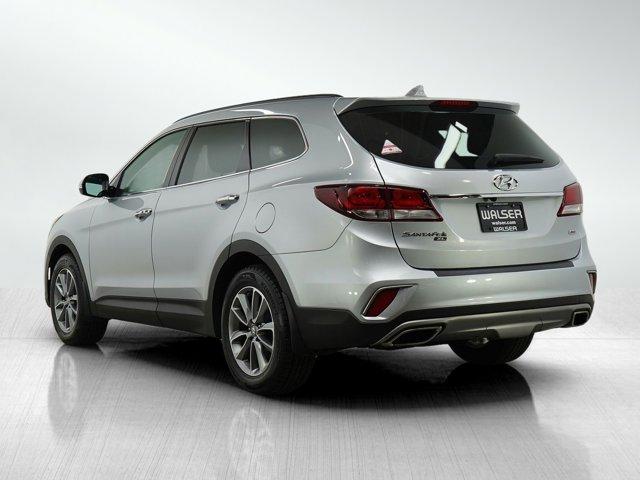Photo of 2019 Silver Hyundai Santa Fe XL