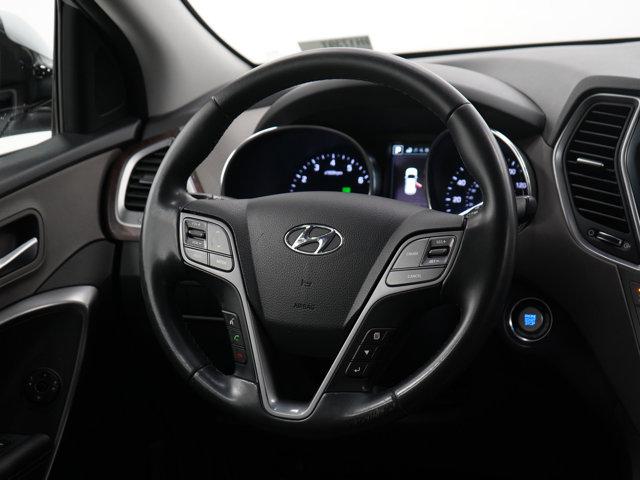 Photo of 2019 Silver Hyundai Santa Fe XL