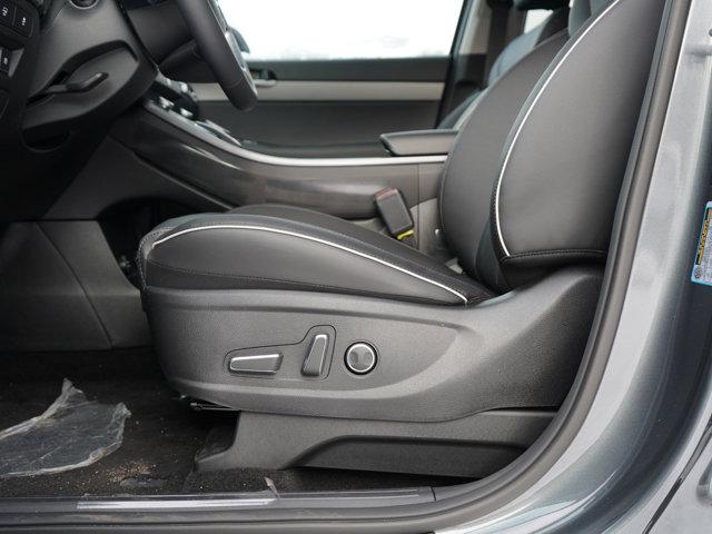 Photo of 2025 Hyper White Hyundai PALISADE