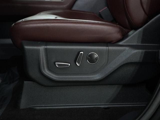 Photo of 2023 AGATE BLACK Ford Expedition