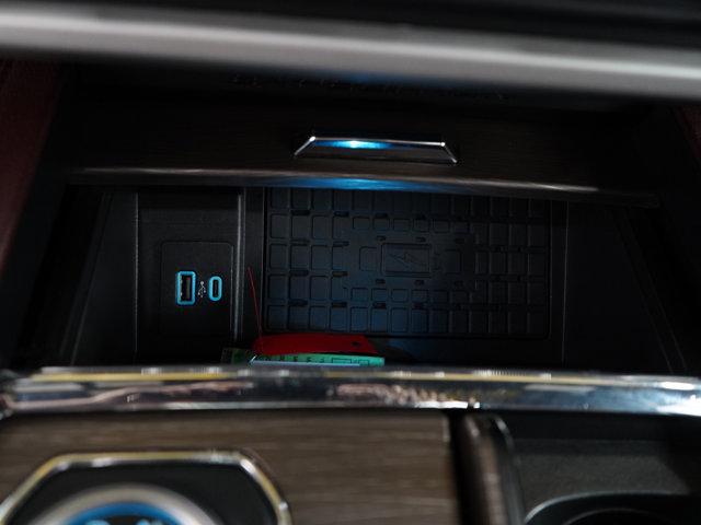 Photo of 2023 AGATE BLACK Ford Expedition