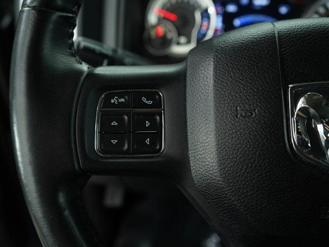 Photo of 2016 Brilliant Black Crystal Pearlcoat RAM 1500