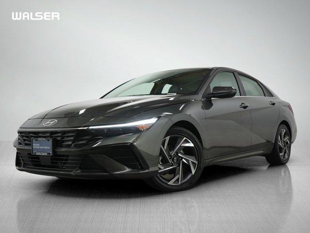 2024 Hyundai Elantra Hev