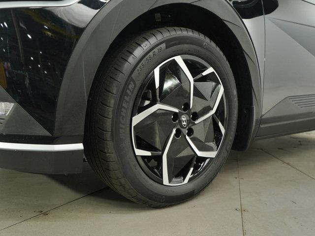 Photo of 2023 Abyss Black Hyundai IONIQ 5