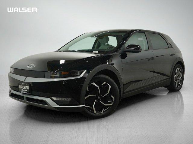 Photo of 2023 Abyss Black Hyundai IONIQ 5