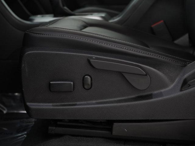 Photo of 2022 Blue Chevrolet Colorado