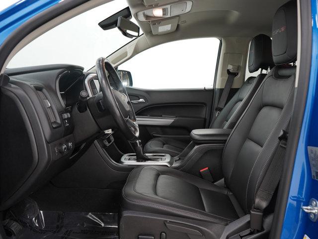 Photo of 2022 Blue Chevrolet Colorado