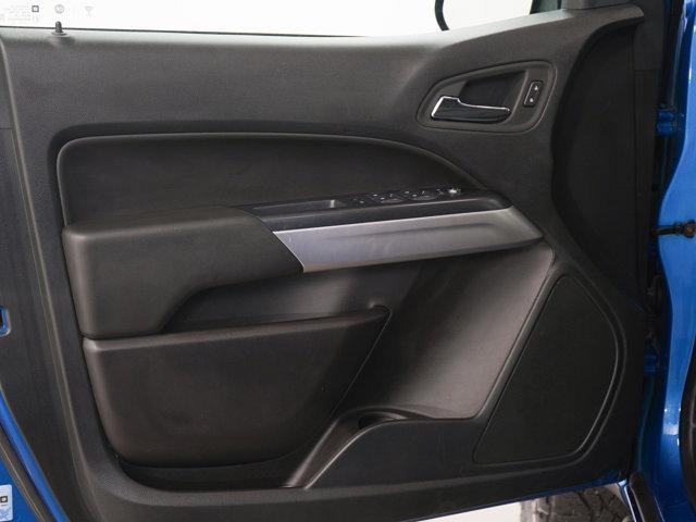Photo of 2022 Blue Chevrolet Colorado