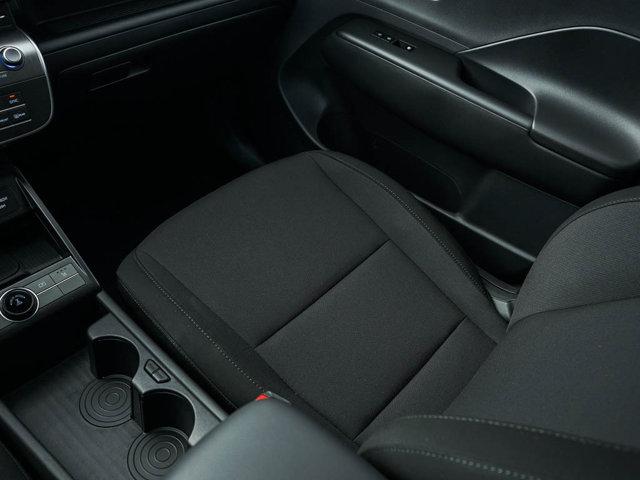 Photo of 2025 Atlas White Hyundai KONA