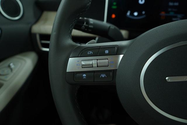 Photo of 2024 Black Hyundai SONATA Hybrid