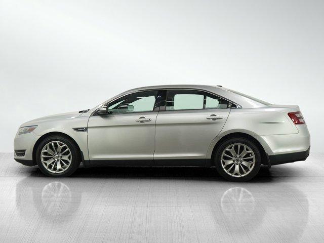 Photo of 2013 INGOT SILVER METALLIC Ford Taurus