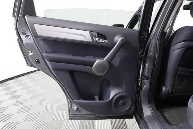 Photo of 2011 Polished Metal Metallic Honda CR-V