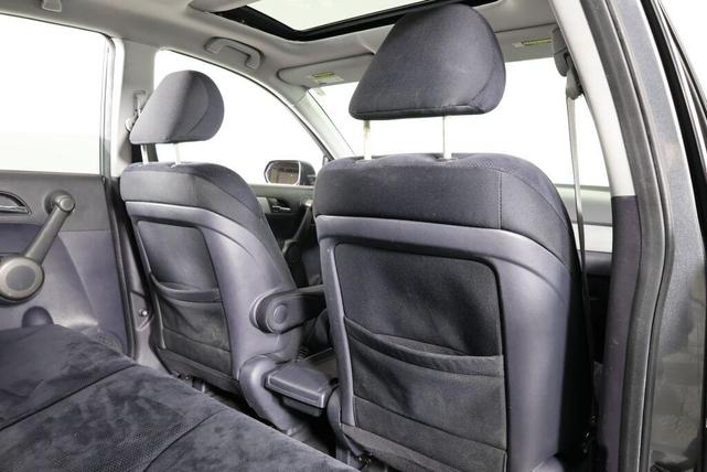 Photo of 2011 Polished Metal Metallic Honda CR-V