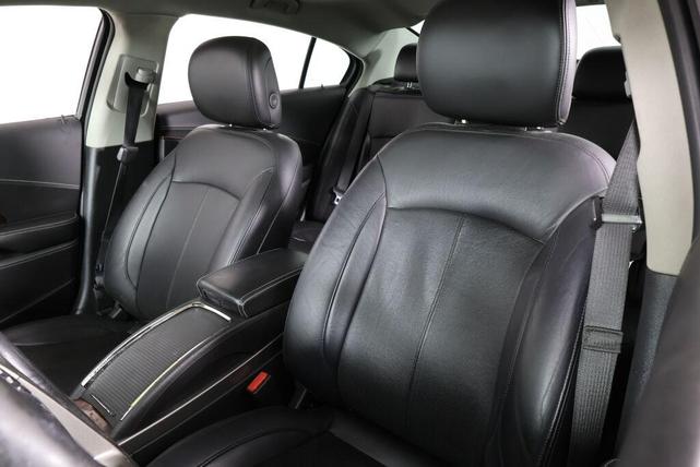Photo of 2012 Summit White Buick LaCrosse