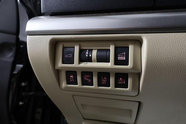 Photo of 2018 Crystal Black Silica Subaru Outback