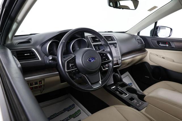 Photo of 2018 Crystal Black Silica Subaru Outback