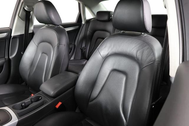 Photo of 2009 Brilliant Black Audi A4