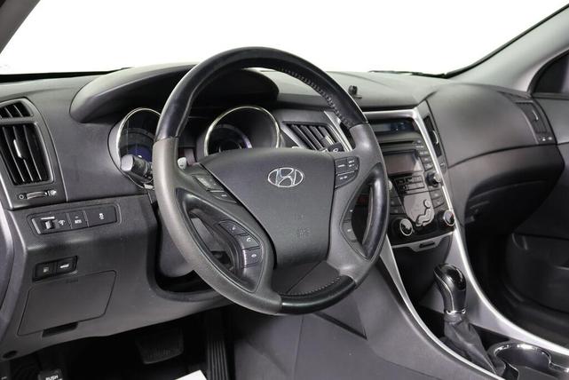 Photo of 2012 Midnight Black Hyundai SONATA