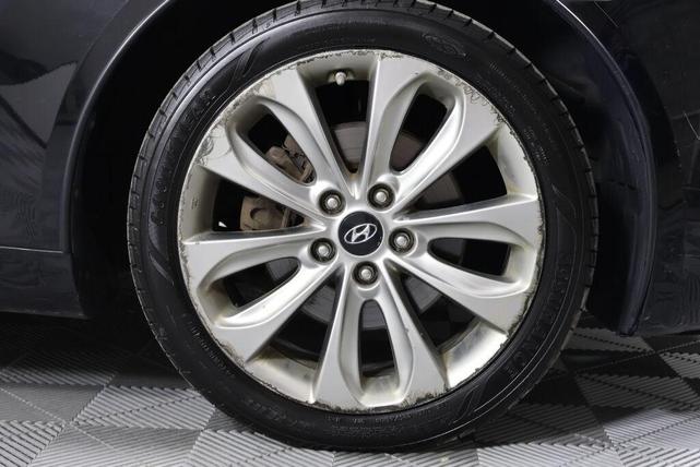 Photo of 2012 Midnight Black Hyundai SONATA