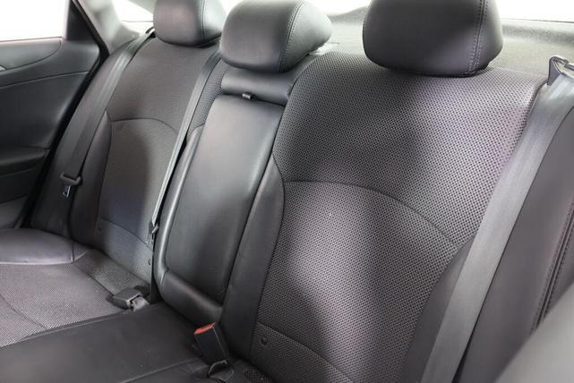 Photo of 2012 Midnight Black Hyundai SONATA
