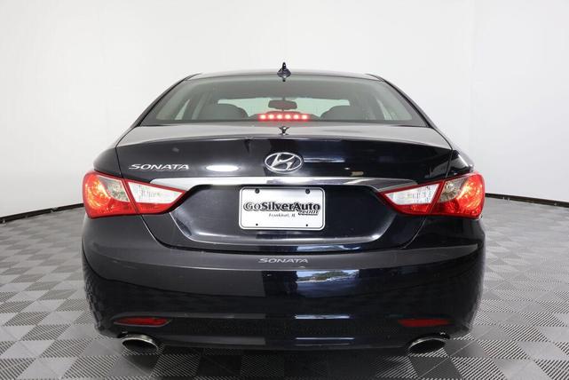 Photo of 2012 Midnight Black Hyundai SONATA