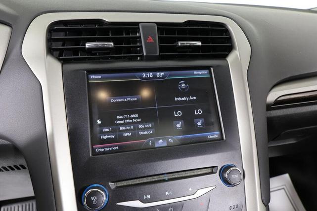 Photo of 2014 Sunset Metallic Ford Fusion