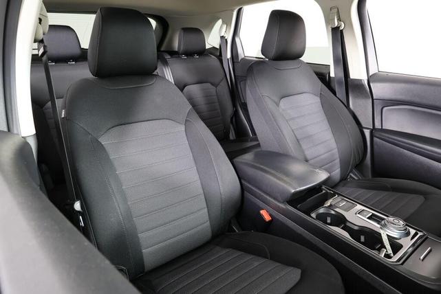 Photo of 2020 Agate Black Ford Edge