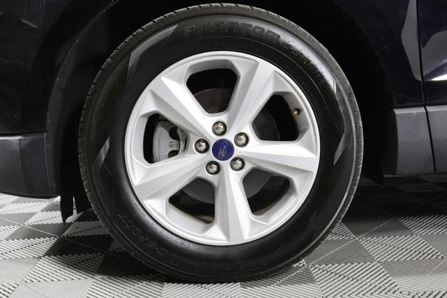 Photo of 2020 Agate Black Ford Edge