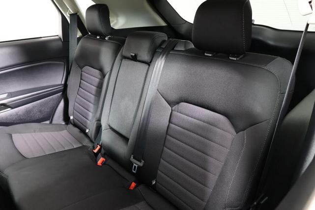 Photo of 2020 Agate Black Ford Edge