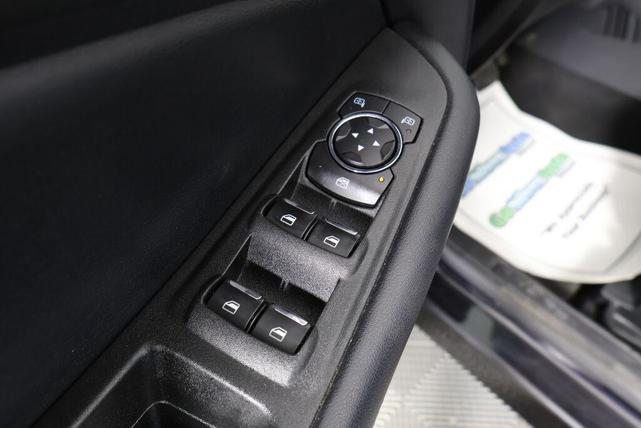 Photo of 2020 Agate Black Ford Edge