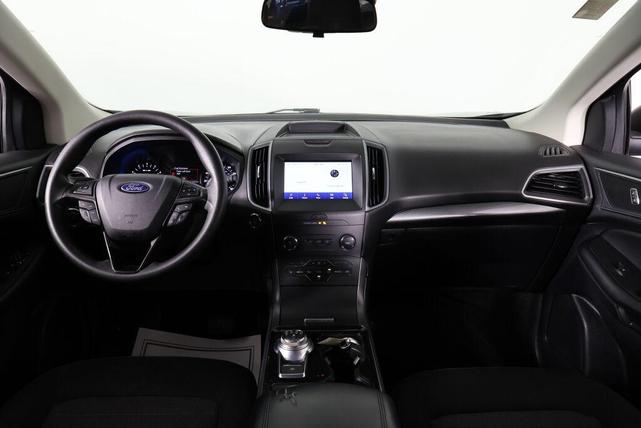 Photo of 2020 Agate Black Ford Edge