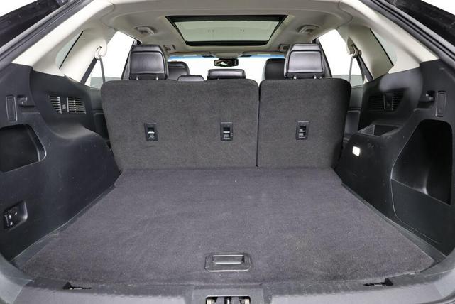 Photo of 2020 Agate Black Ford Edge