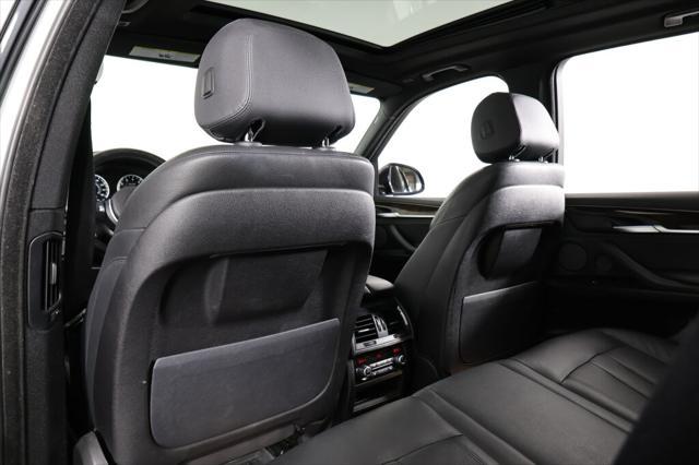 Photo of 2015 Space Gray Metallic BMW X5