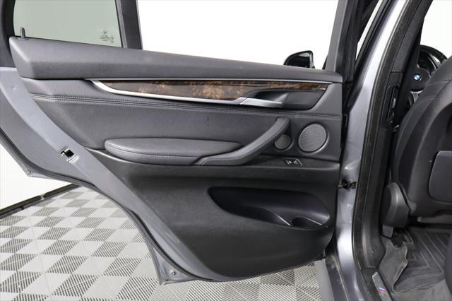 Photo of 2015 Space Gray Metallic BMW X5