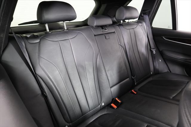 Photo of 2015 Space Gray Metallic BMW X5