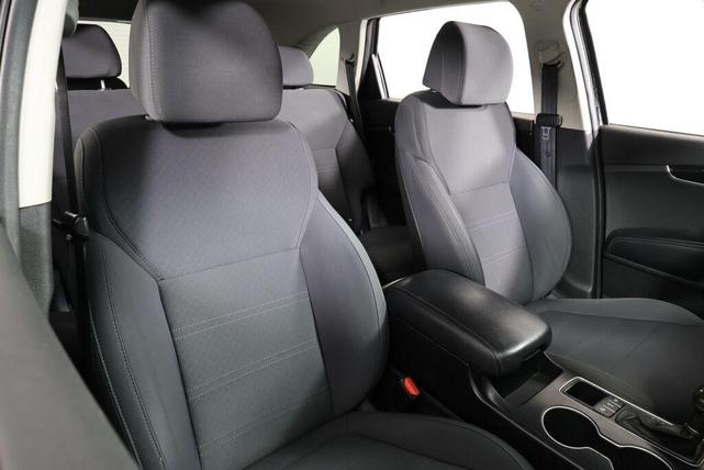 Photo of 2017 Ebony Black Kia Sorento