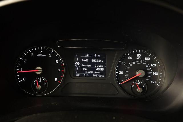 Photo of 2017 Ebony Black Kia Sorento