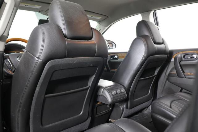 Photo of 2011 Cyber Gray Metallic Buick Enclave