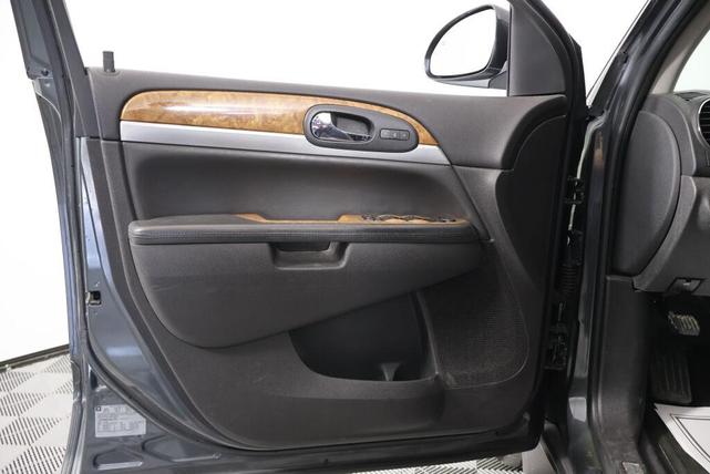 Photo of 2011 Cyber Gray Metallic Buick Enclave