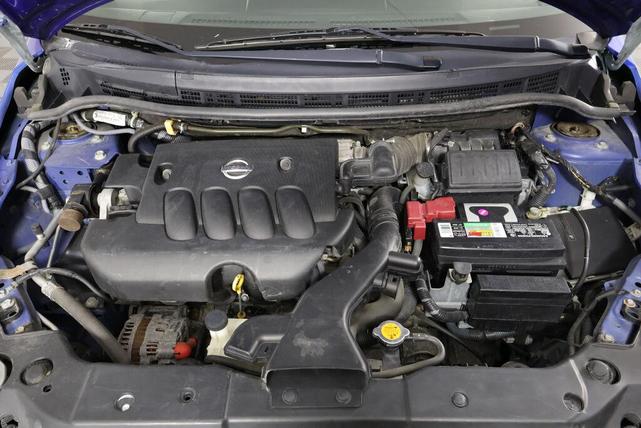 Photo of 2011 Arctic Blue Nissan Versa