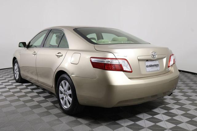 Photo of 2007 Desert Sand Mica Toyota Camry Hybrid