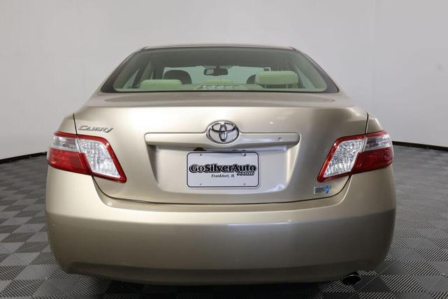 Photo of 2007 Desert Sand Mica Toyota Camry Hybrid