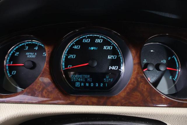 Photo of 2010 Light Bronze Metallic Buick Lucerne
