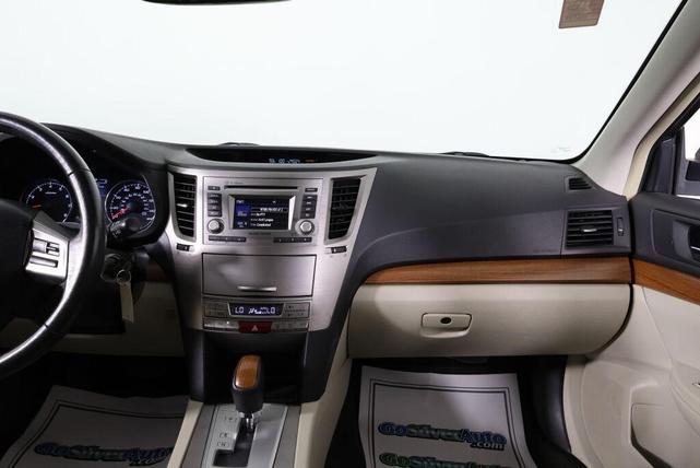 Photo of 2014 Satin White Pearl Subaru Outback